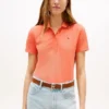 Polo de algodão elástico com corte justo Polo de algodão elástico com corte justo