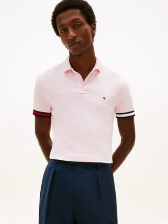 Polo de algodão liso com corte justo