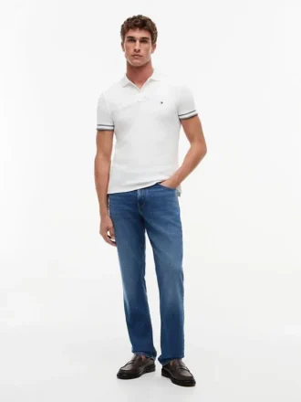 Polo de Algodão Liso com Corte Justo