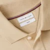 Polo de Algodão Liso com Corte Justo Polo de Algodão Liso com Corte Justo