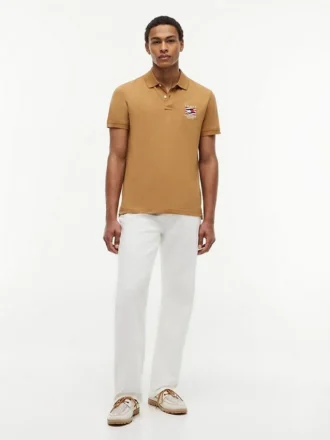 Polo de Algodão Suave com Bandeira Ondulada e Corte Regular