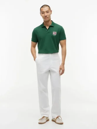 Polo de Algodão Suave com Bandeira Ondulada e Corte Regular