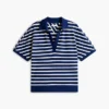 Polo de corte descontraído com riscas mescladas Polo de corte descontraído com riscas mescladas