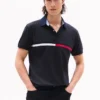 Polo de corte regular com riscas bordadas Polo de corte regular com riscas bordadas