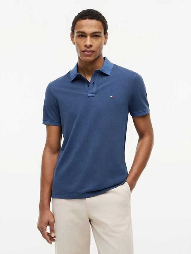Polo de corte regular tingido na peça Polo de corte regular tingido na peça