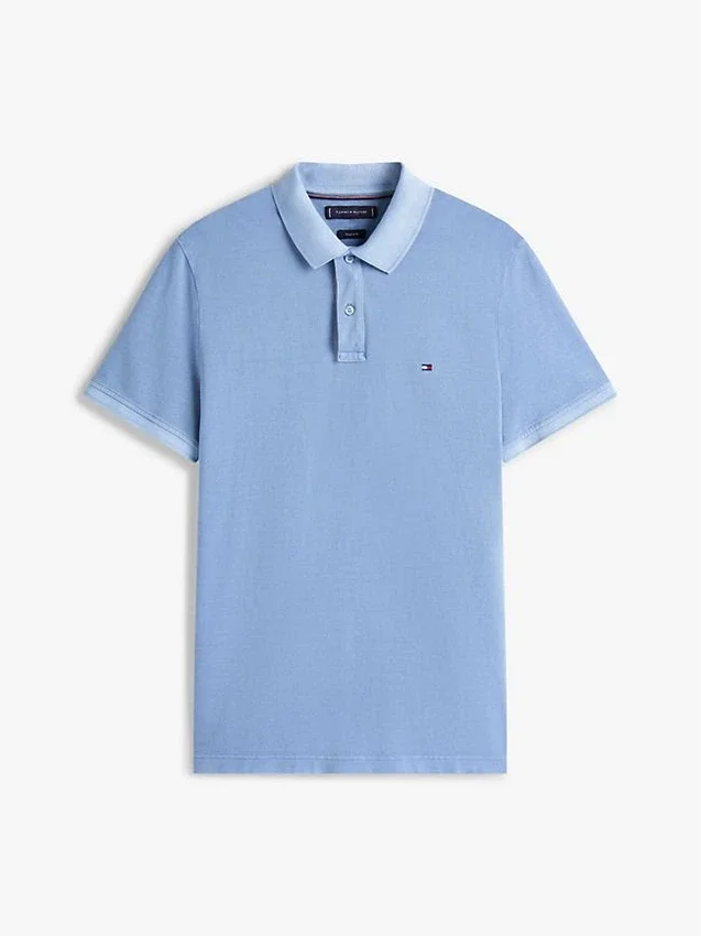 Polo de corte regular tingido na peça Polo de corte regular tingido na peça