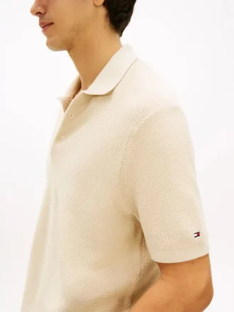 Polo de malha com textura waffle de manga curta