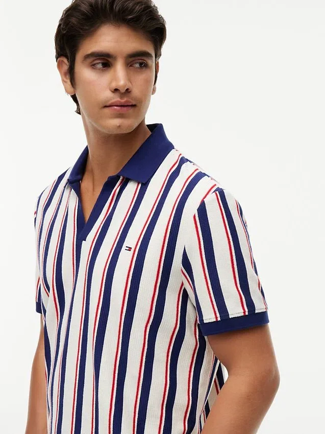 Polo de malha às riscas com corte regular Polo de malha às riscas com corte regular