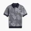 Polo de manga curta com estampado tropical Polo de manga curta com estampado tropical