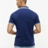 Polo de piqué elástico com riscas em bloco e corte justo Polo de piqué elástico com riscas em bloco e corte justo