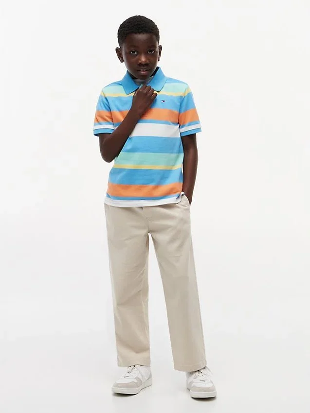 Polo elástico com riscas multicoloridas para criança Polo elástico com riscas multicoloridas para criança