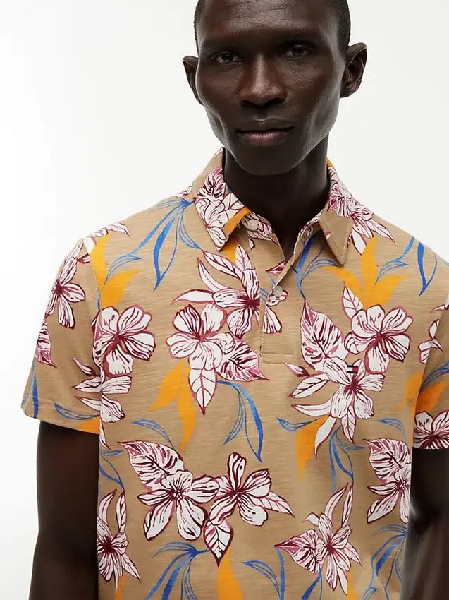 Polo em jersey com estampado floral e corte regular Polo em jersey com estampado floral e corte regular