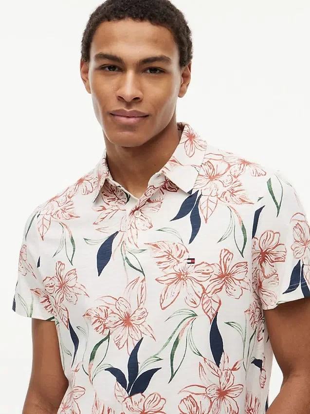Polo em jersey com estampado floral e corte regular Polo em jersey com estampado floral e corte regular