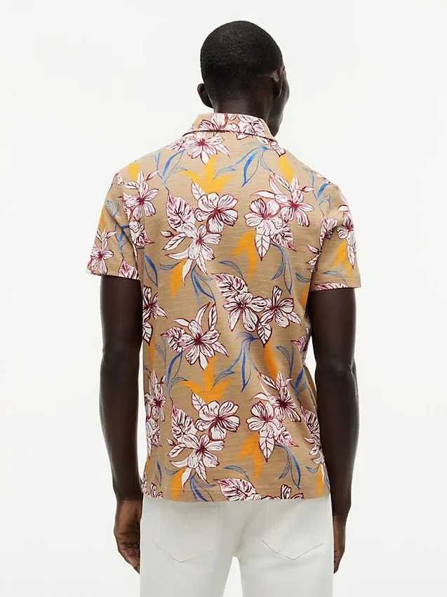 Polo em jersey com estampado floral e corte regular Polo em jersey com estampado floral e corte regular