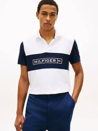 Polo em piqué com absorção de humidade e corte regular