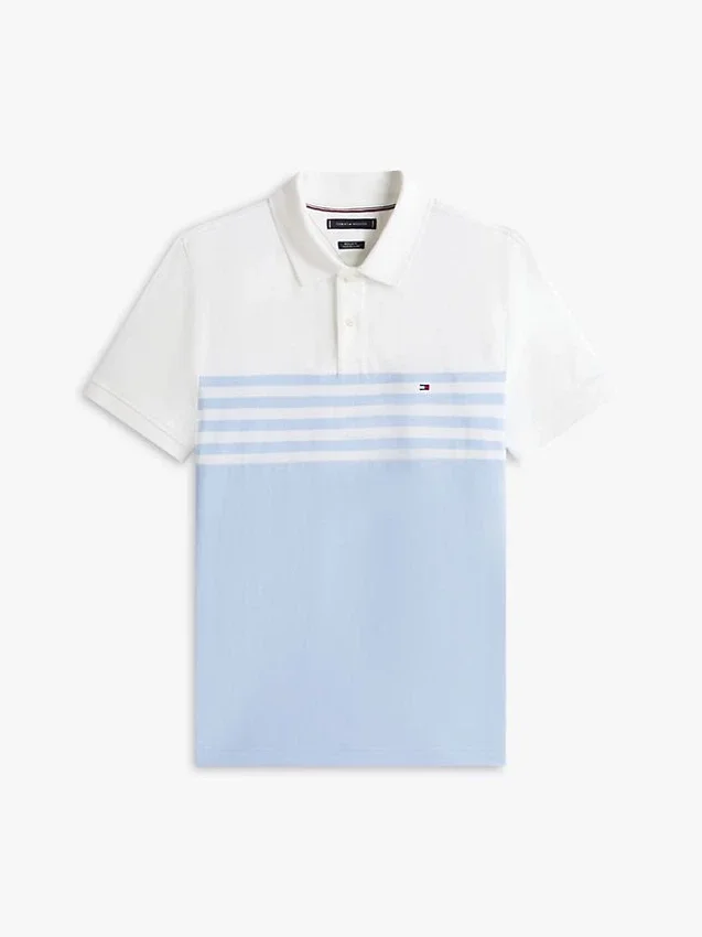 Polo em piqué com blocos de cor e corte regular Polo em piqué com blocos de cor e corte regular