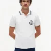 Polo em piqué com monograma e corte regular Polo em piqué com monograma e corte regular
