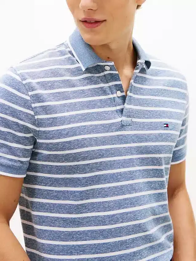 Polo em piqué de mistura de linho com corte regular Polo em piqué de mistura de linho com corte regular