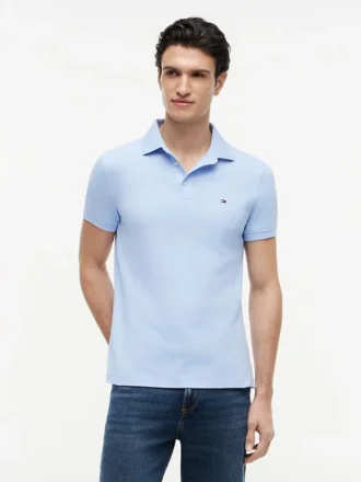 Polo em piqué elástico de corte justo