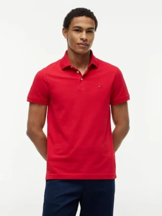 Polo em piqué elástico de corte justo