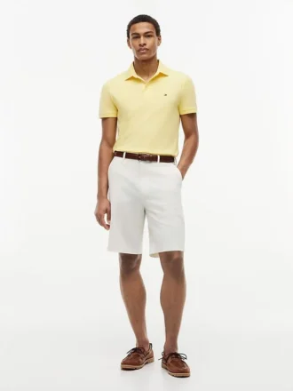 Polo em piqué elástico de corte justo