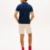 Polo infantil com blocos de cor Polo infantil com blocos de cor