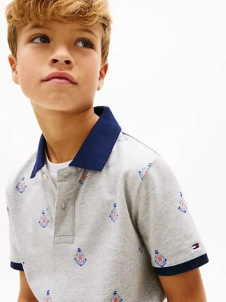 Polo infantil elástico com logótipo náutico
