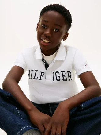 Polo infantil Hilfiger com grafismo