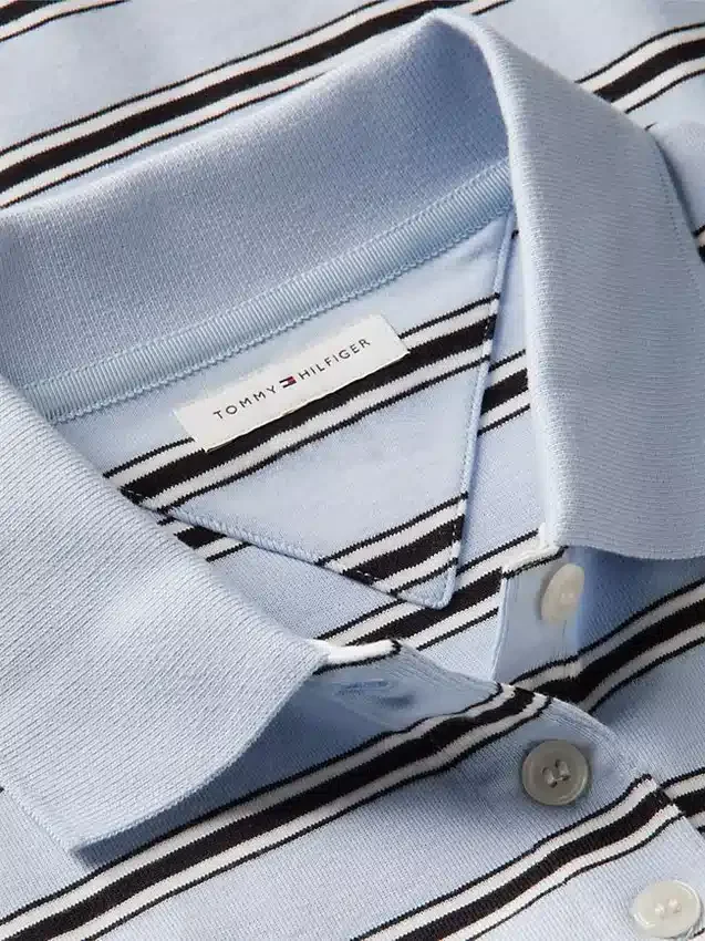Polo às riscas com corte largo Polo às riscas com corte largo