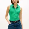 Polo sem mangas com corte justo e monograma em script Polo sem mangas com corte justo e monograma em script