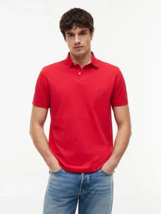 Polo Tommy com corte regular e elástico
