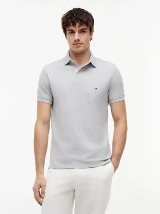 Polo Tommy com corte regular e elástico