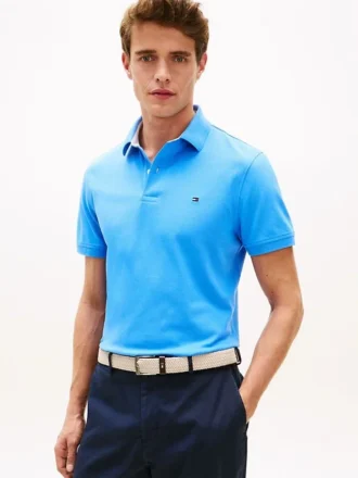 Polo Tommy com corte regular e elástico
