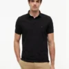 Polo Tommy com corte regular e elástico Polo Tommy com corte regular e elástico