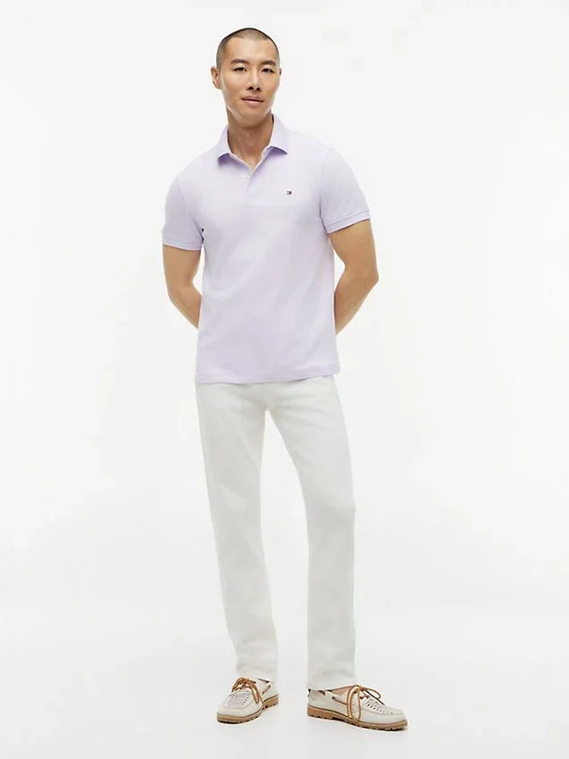 Polo Tommy com corte regular e elástico Polo Tommy com corte regular e elástico