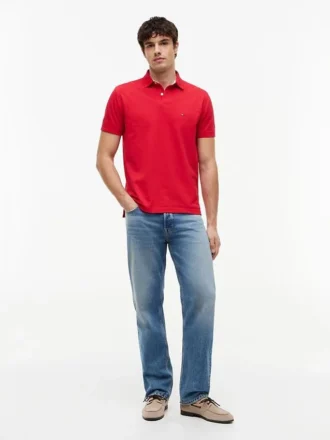 Polo Tommy com corte regular e elástico