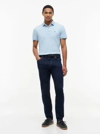 Polo Tommy com corte regular e elástico