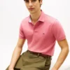 Polo Tommy com corte regular e elástico Polo Tommy com corte regular e elástico