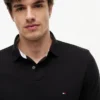 Polo Tommy com corte regular e elástico Polo Tommy com corte regular e elástico