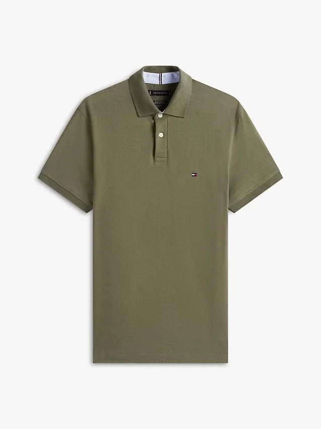 Polo Tommy com corte regular e elástico Polo Tommy com corte regular e elástico