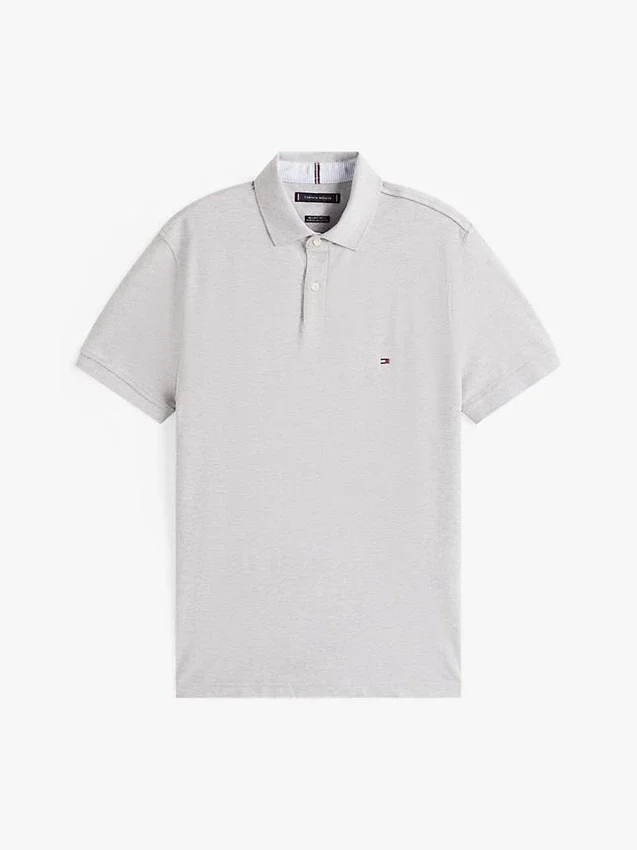 Polo Tommy com corte regular e elástico Polo Tommy com corte regular e elástico