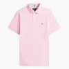 Polo Tommy com corte regular e elástico Polo Tommy com corte regular e elástico