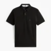 Polo Tommy com corte regular e elástico Polo Tommy com corte regular e elástico