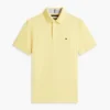 Polo Tommy com corte regular e elástico Polo Tommy com corte regular e elástico