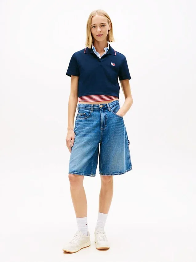 Polo Tommy Jeans de corte curto e largo Polo Tommy Jeans de corte curto e largo
