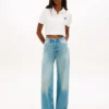 Polo Tommy Jeans de corte curto e largo Polo Tommy Jeans de corte curto e largo