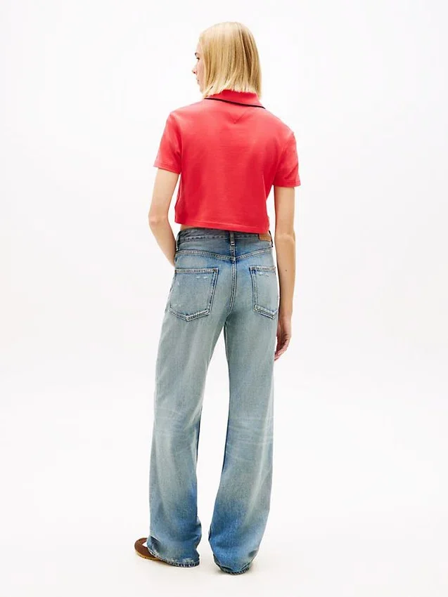 Polo Tommy Jeans de corte curto e largo Polo Tommy Jeans de corte curto e largo