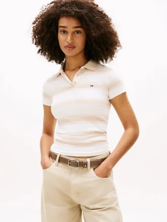 Polo Tommy Jeans de malha canelada com corte justo