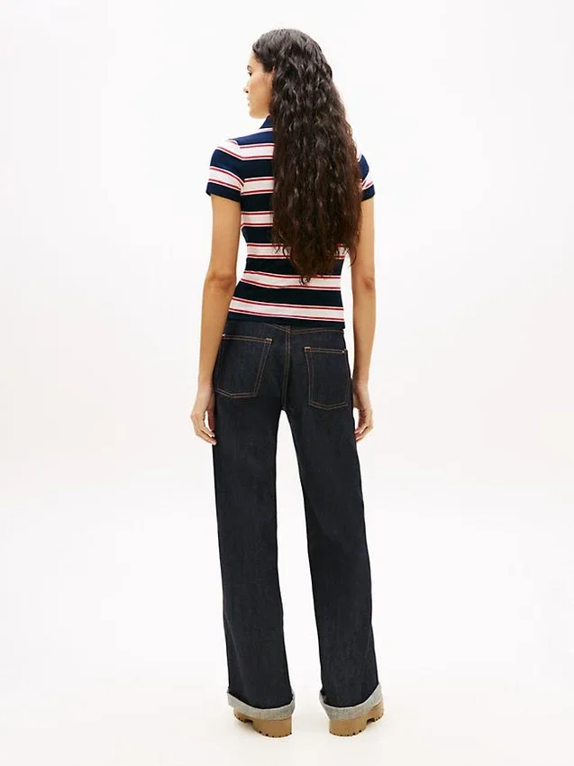 Polo Tommy Jeans de malha canelada com corte justo Polo Tommy Jeans de malha canelada com corte justo