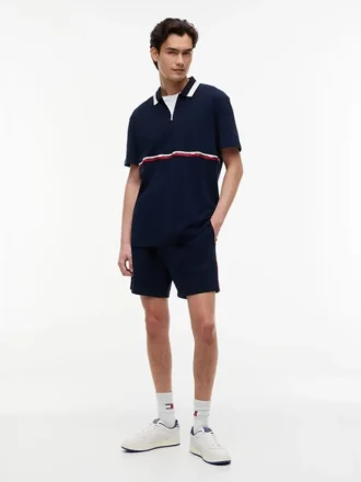 Polo Tommy Jeans Relaxed com fecho de correr de um quarto